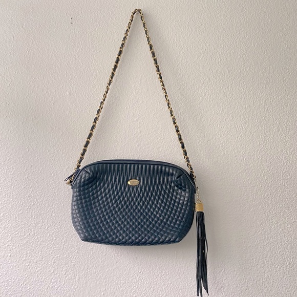 koschi Handbags - Vintage Navy Quilted Leather Gold Chain Strap Tassel Shoulder handbag crossbody
